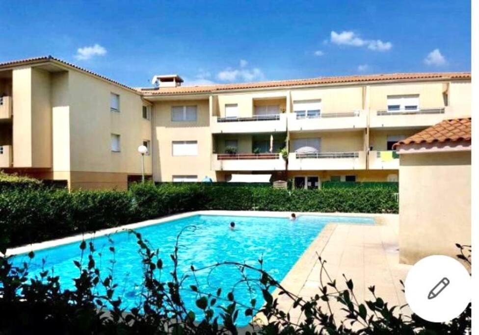 T2 Lumineux Et Piscine Daire Montpellier Dış mekan fotoğraf